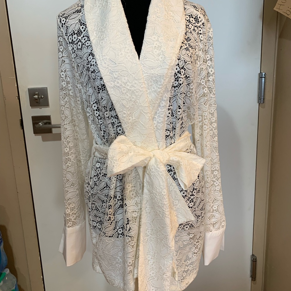 Everyday Jones by Madeline Jones XL Elegant Lace Blazer- Cream